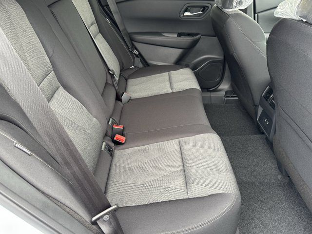 New 2026 Nissan Rogue SV w/ Cold Weather Package AWD/4WD image 8