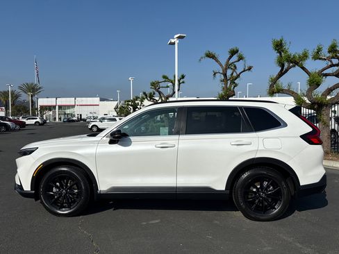 Used 2023 Honda CR-V Sport image 5