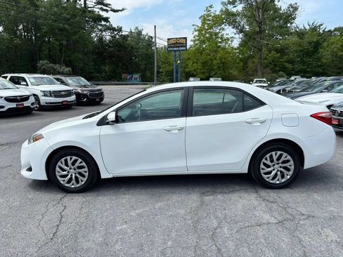Used 2019 Toyota Corolla LE FWD image 5