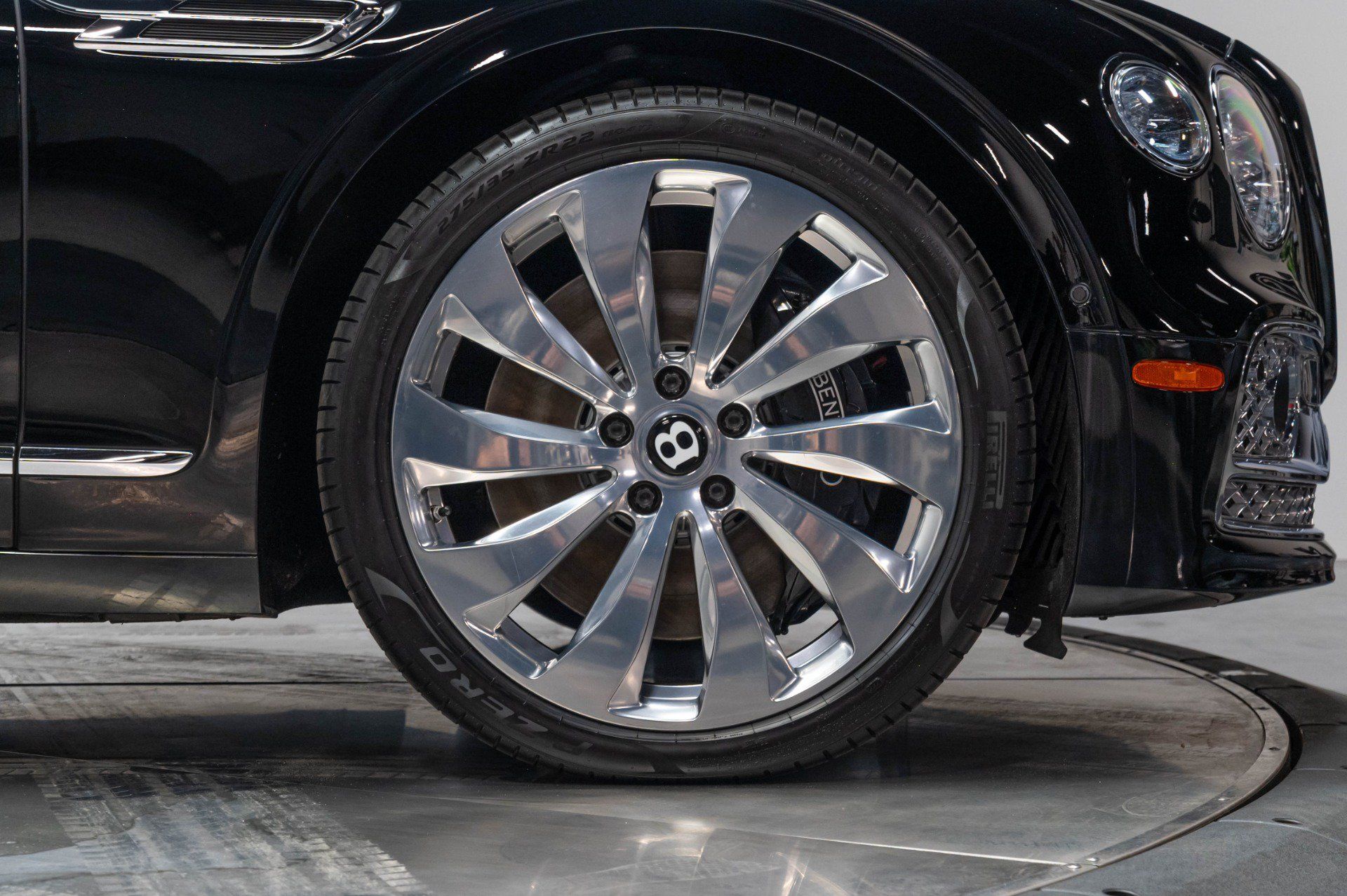 Used 2020 Bentley Flying Spur W12 AWD/4WD image 42