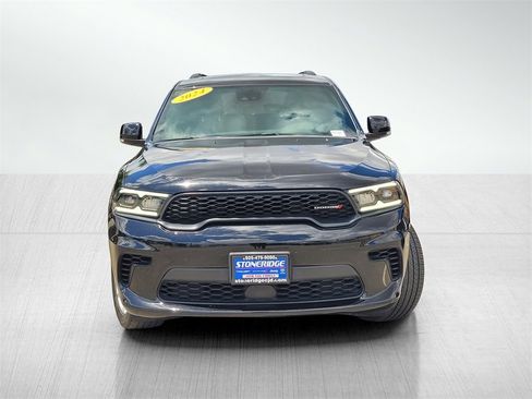 Used 2024 Dodge Durango GT image 2