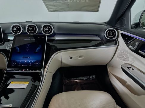 New 2026 Mercedes-Benz C 300 Sedan image 24