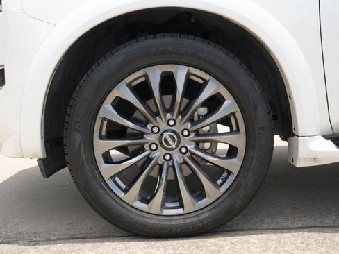 Used 2023 Nissan Armada Platinum w/ Captain's Chairs Package RWD image 29