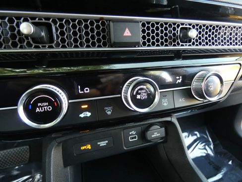 Used 2022 Honda Civic LX image 54