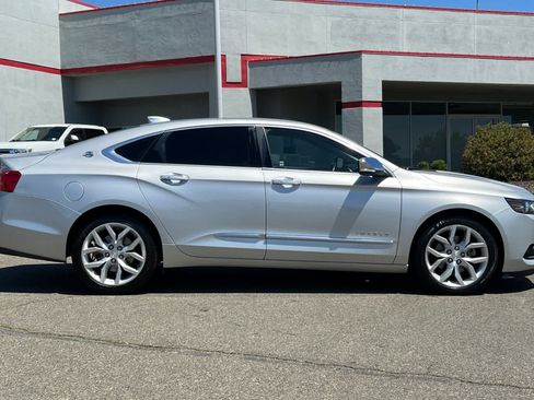 Used 2018 Chevrolet Impala Premier FWD image 6