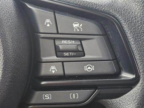 Used 2025 Subaru Crosstrek 2.0i Premium AWD/4WD image 28