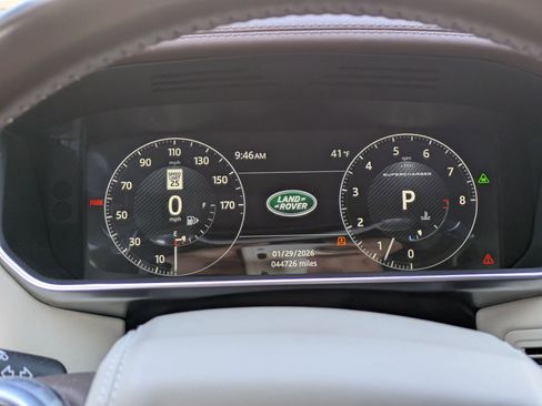 Used 2017 Land Rover Range Rover Autobiography image 15