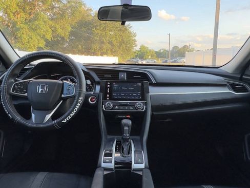 Used 2016 Honda Civic EX image 10