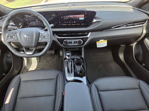 New 2026 Buick Envista Sport Touring w/ Convenience I Package FWD image 9