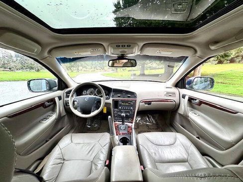 Used 2007 Volvo XC70 image 18