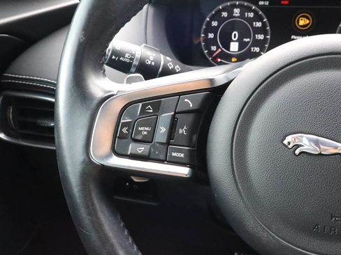 Used 2020 Jaguar F-PACE R-Sport AWD/4WD image 32