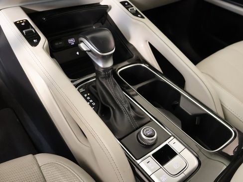 Used 2021 Kia Telluride EX w/ EX Premium Package image 9