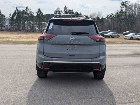 New 2026 Nissan Rogue Platinum w/ Platinum Premium Package AWD/4WD image 4