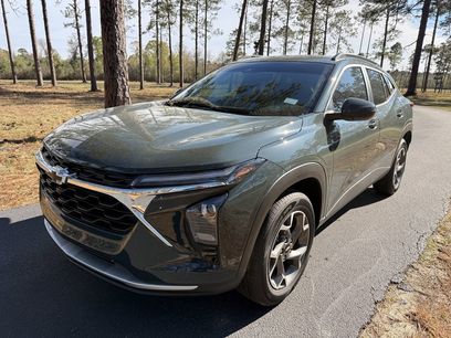 New 2026 Chevrolet Trax LT w/ Driver Confidence Package