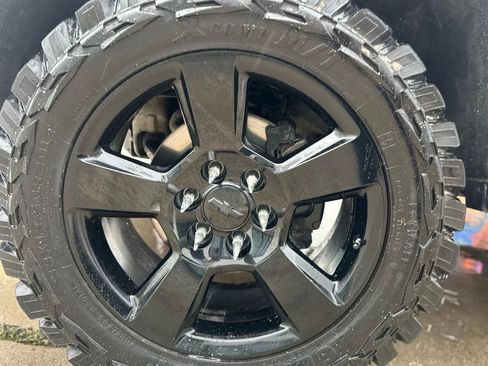 Used 2018 Chevrolet Silverado 1500 Custom w/ Custom Value Package image 13