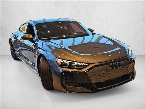 New 2026 Audi RS e-tron GT performance image 6