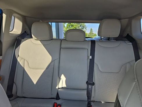 Used 2022 Jeep Compass Limited AWD/4WD image 34