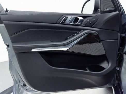 New 2026 BMW X5 xDrive40i w/ Climate Comfort Package image 15