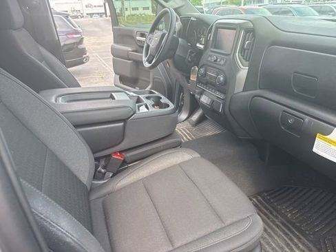 Used 2026 Chevrolet Silverado 2500 Custom w/ Custom Value Package AWD/4WD image 32