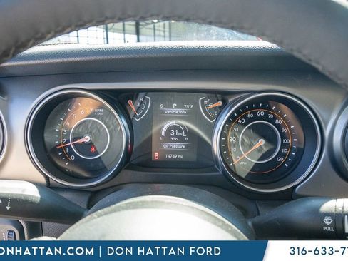 Used 2023 Jeep Gladiator Sport image 6