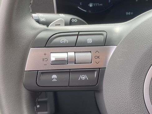 Used 2025 Hyundai Sonata SEL FWD image 23