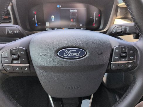 Used 2025 Ford Maverick Lariat w/ 4K Tow Package AWD/4WD image 15