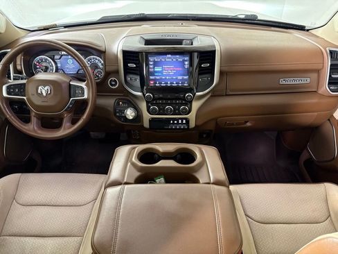 Used 2019 RAM 1500 Laramie AWD/4WD image 34