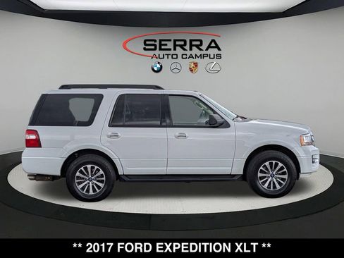 Used 2017 Ford Expedition XLT AWD/4WD image 14