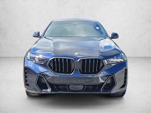 Used 2025 BMW X6 xDrive40i w/ Premium Package AWD/4WD image 2