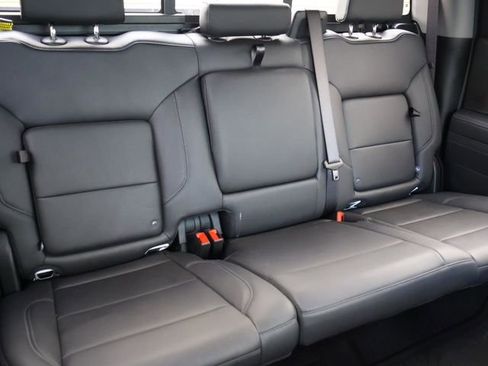 Used 2025 Chevrolet Silverado 1500 LT Trail Boss w/ LT Trail Boss Premium Package image 20