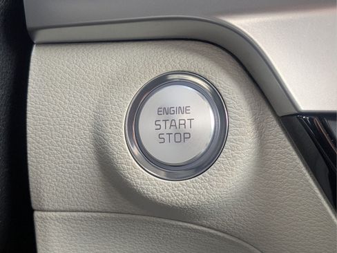 Used 2024 Kia Telluride S w/ S Sunroof Package FWD image 30