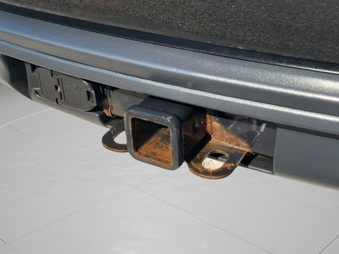 Used 2017 Jeep Grand Cherokee Limited w/ Luxury Group II image 10