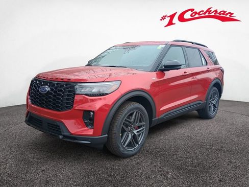 New 2026 Ford Explorer ST-Line w/ ST-Line Street Pack image 3