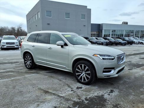Used 2022 Volvo XC90 T6 Inscription w/ Climate Package image 1