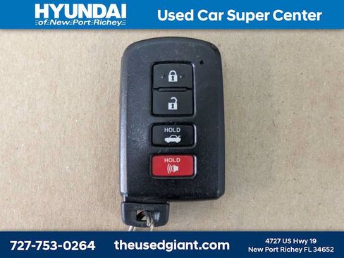 Used 2015 Toyota Avalon XLE Touring FWD image 38