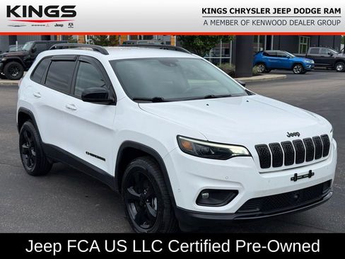 Certified 2023 Jeep Cherokee Altitude Lux AWD/4WD image 1
