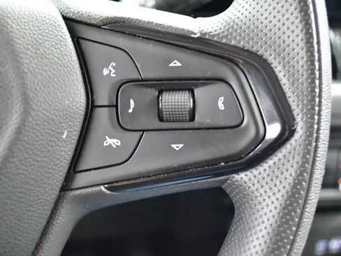 Used 2025 Chevrolet TrailBlazer LT FWD image 26