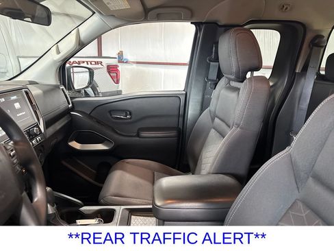 Used 2025 Nissan Frontier SV RWD image 11