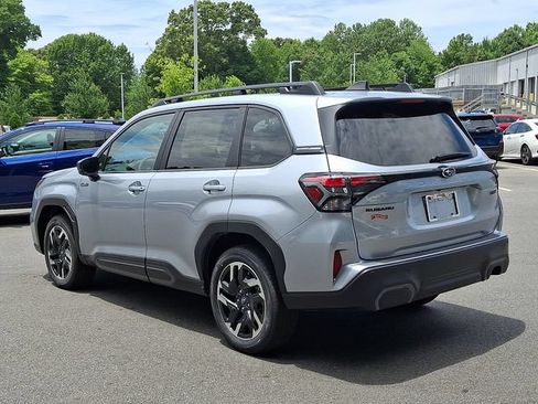 New 2026 Subaru Forester Touring AWD/4WD image 5