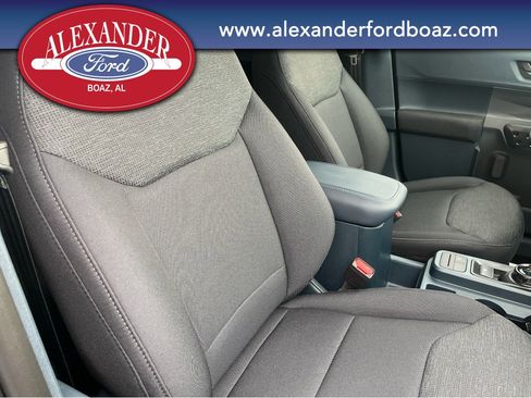 New 2025 Ford Maverick XL image 16