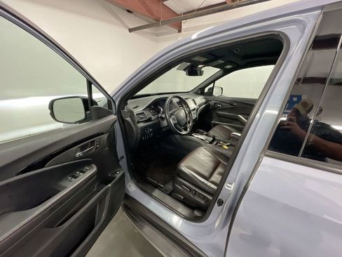 Used 2022 Honda Ridgeline Black Edition image 10