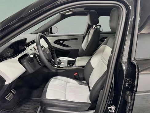 New 2026 Land Rover Range Rover Evoque Dynamic SE AWD/4WD image 24