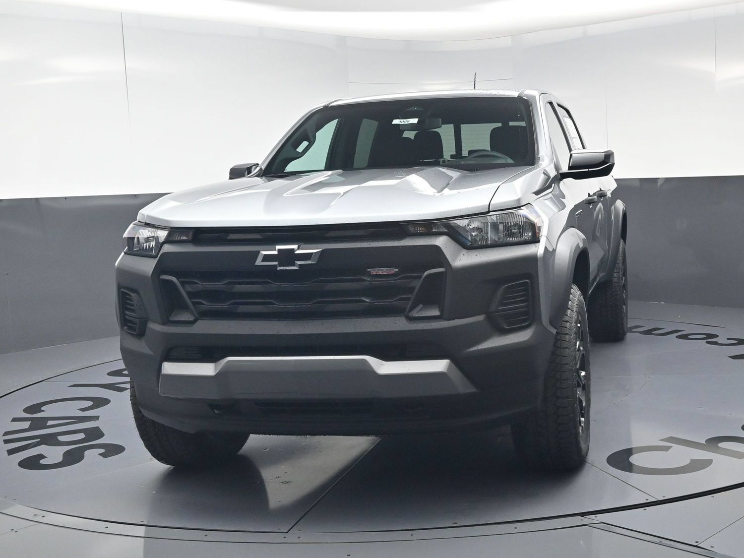 Used 2026 Chevrolet Colorado Trail Boss AWD/4WD image 11