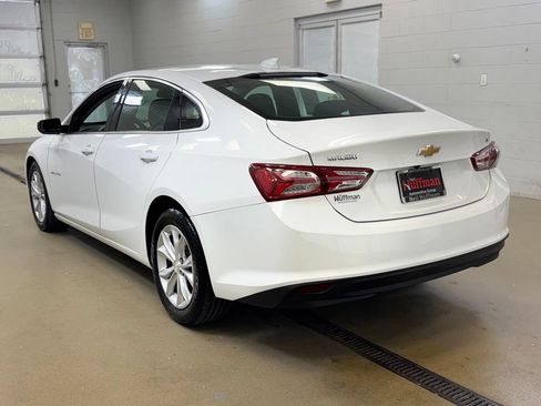 Used 2021 Chevrolet Malibu LT FWD image 7