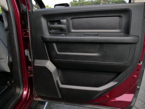 Used 2017 RAM 2500 Tradesman w/ Chrome Appearance Group AWD/4WD image 25