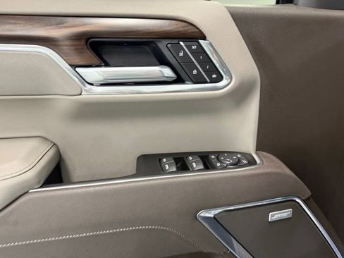 Used 2026 GMC Sierra 1500 SLT w/ SLT Premium Plus Package image 14