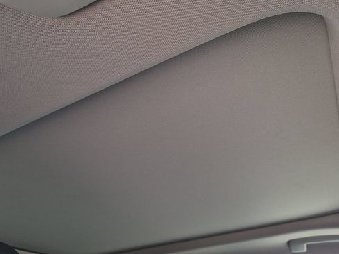 Used 2021 Nissan Rogue SL w/ Premium Package FWD image 16