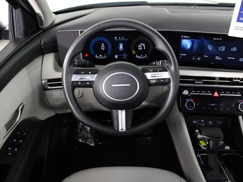 Certified 2026 Hyundai Tucson SEL FWD image 8