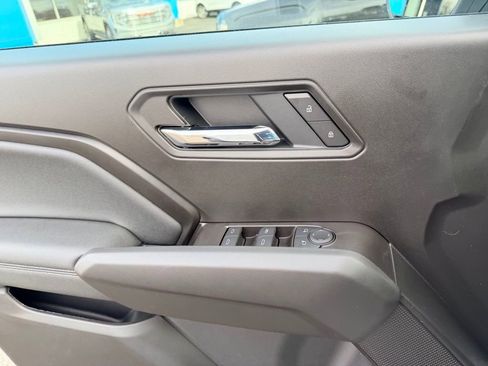 New 2026 GMC Canyon Elevation w/ Convenience Package image 23