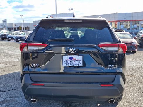 Certified 2021 Toyota RAV4 XLE image 6